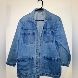 Cabin Creek Blue button up Jean Jacket in a size petite M Medium